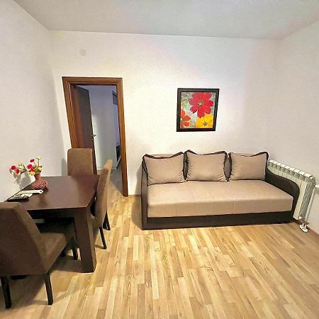 Apartments Family Tivat Luaran gambar