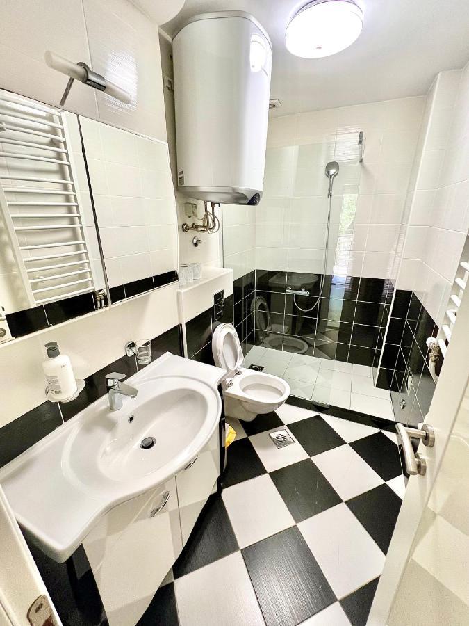Apartments Family Tivat Luaran gambar