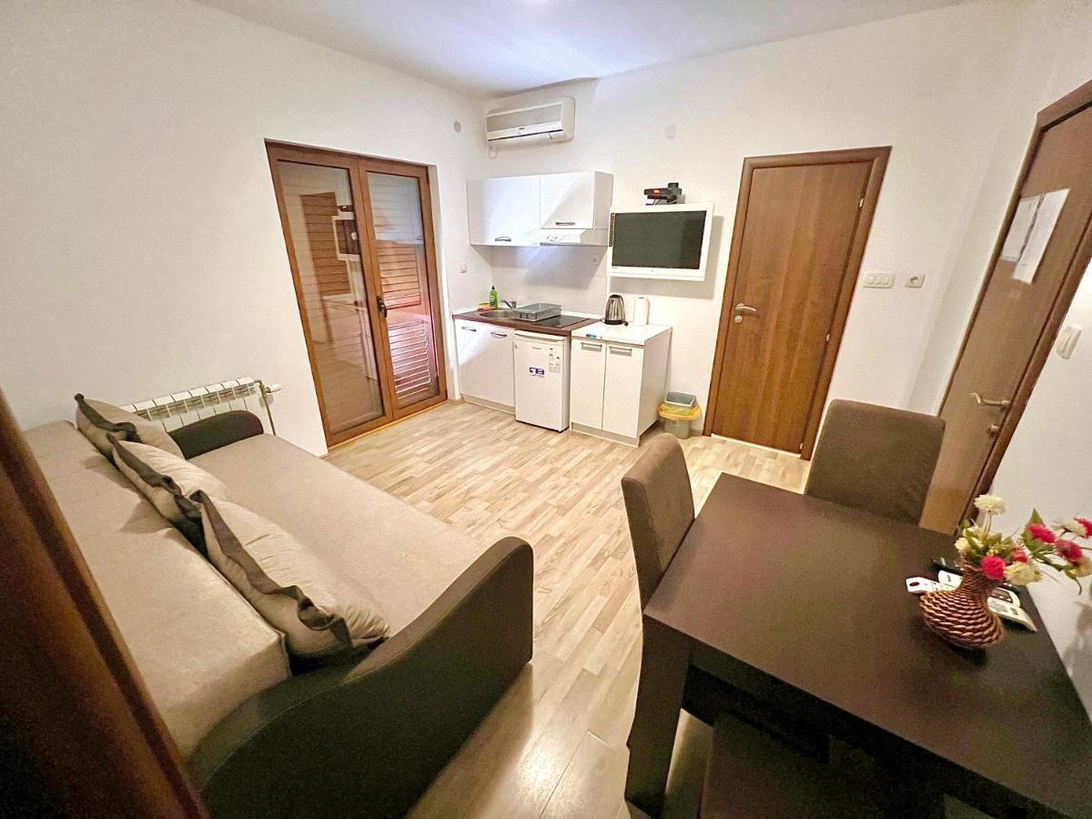 Apartments Family Tivat Luaran gambar