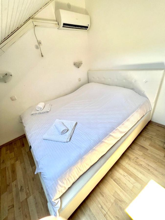 Apartments Family Tivat Luaran gambar